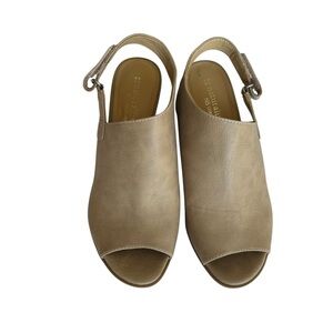 •Naturalizer Teagan Open-Toe Slingback Shoe Sz 6.5 in Nude/Taupe